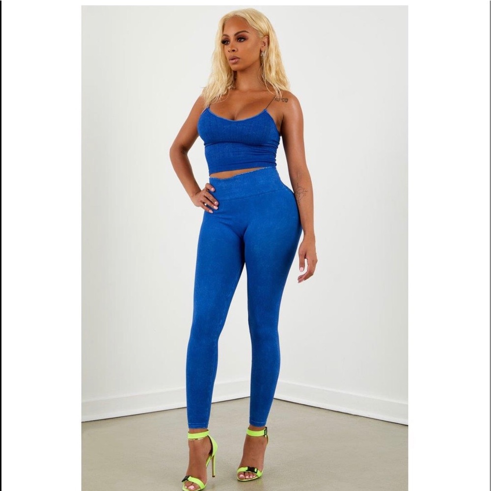 Top & Leggings